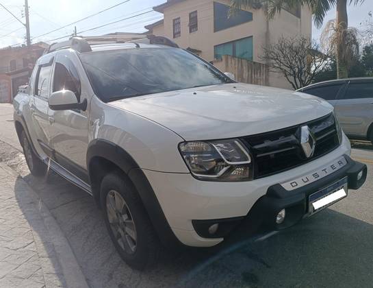 RENAULT DUSTER OROCH 1.6 16V SCE FLEX DYNAMIQUE MANUAL